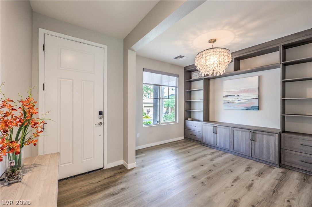 2592 Iron Crest Lane