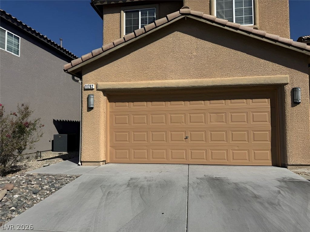 11762 Pine Shadows Street