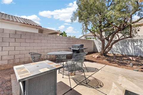 Tiny photo for 261 Ventana Heights Street, Henderson, NV 89074 (MLS # 2775634)