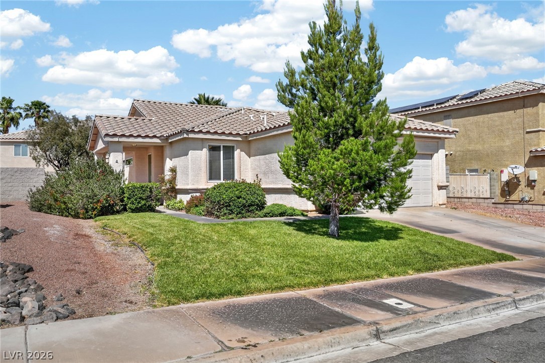 261 Ventana Heights Street