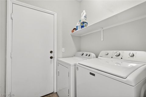 Tiny photo for 261 Ventana Heights Street, Henderson, NV 89074 (MLS # 2775634)