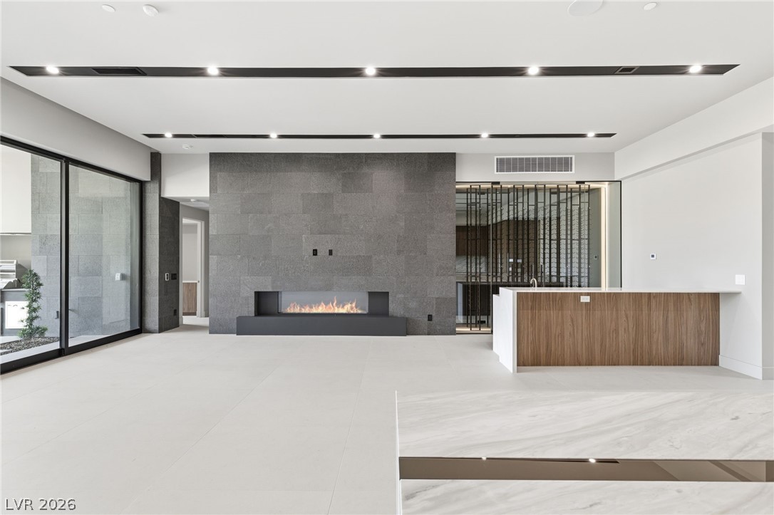 4 Harlow View Court 17
