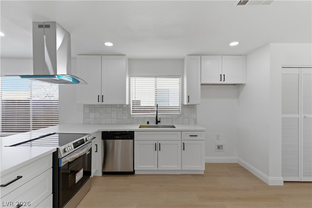 2806 Secret Canyon Road