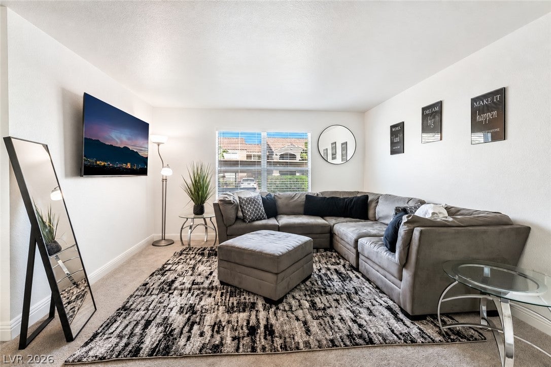 5055 W Hacienda Avenue 1136