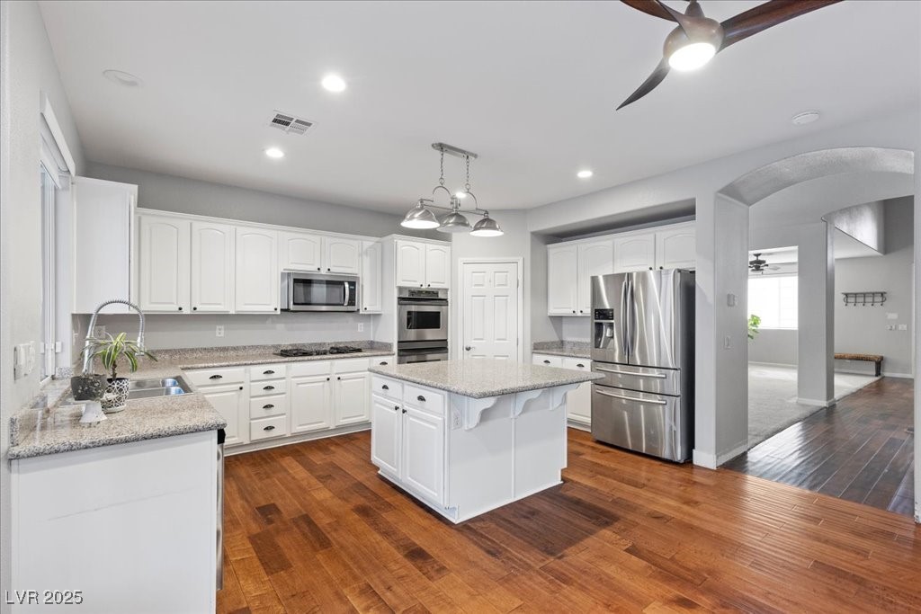 644 Wind Cave Court, Henderson, Nevada image 18
