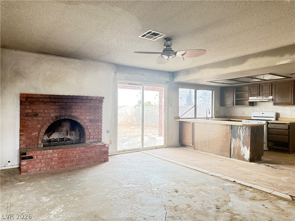 4233 Kensington Way