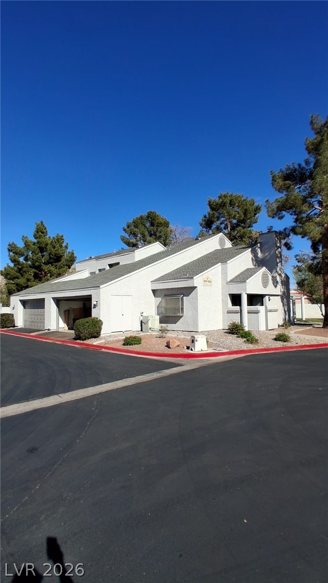 5632 Vineyard Lane n/a