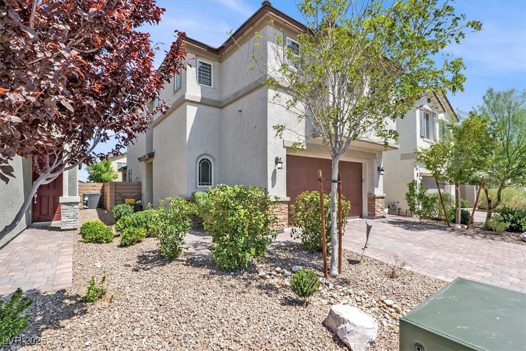 Las Vegas, Nevada 89141, United States, 4 Bedrooms Bedrooms, ,3 BathroomsBathrooms,Residential,Active,195306