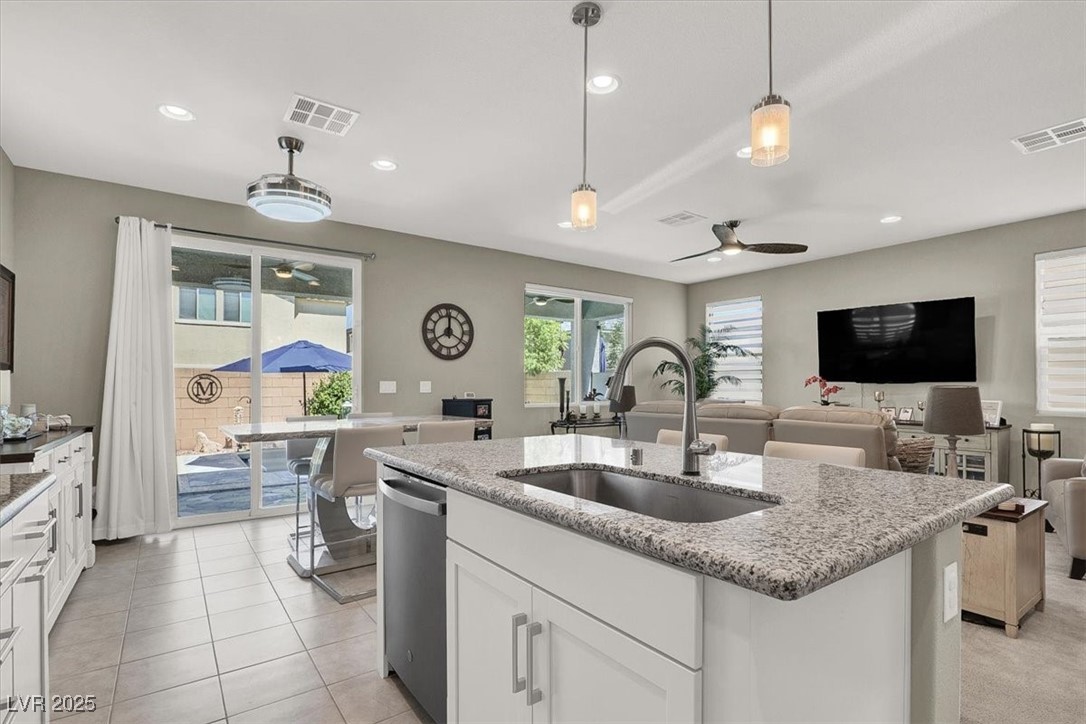 Las Vegas, Nevada 89141, United States, 4 Bedrooms Bedrooms, ,3 BathroomsBathrooms,Residential,Active,195306