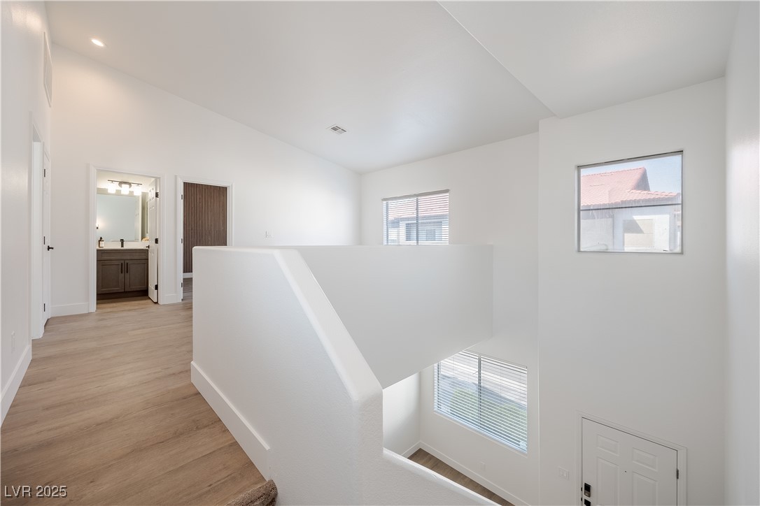 540 W Horizon Ridge Parkway 6201