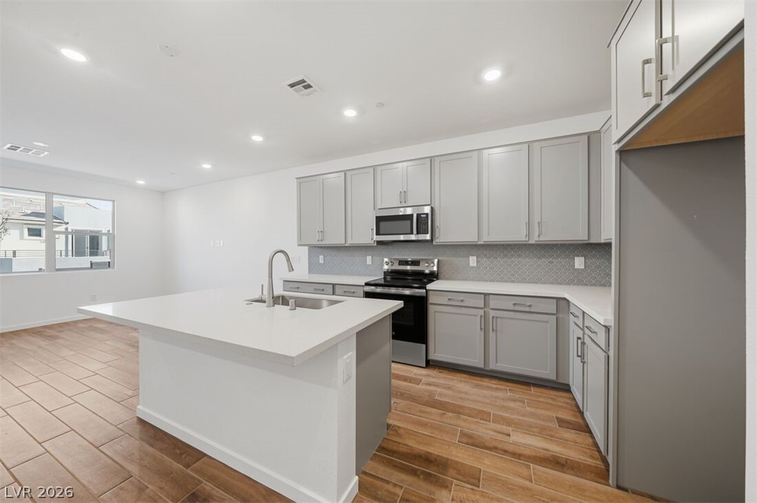 1482 Hopeful Lark Lane