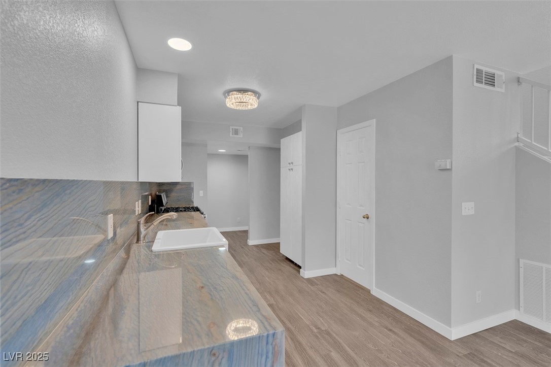 2835 Lone Cliff Drive, Henderson, Nevada image 15