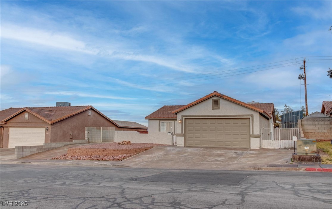 613 W Victory Road, Henderson, Nevada image 35