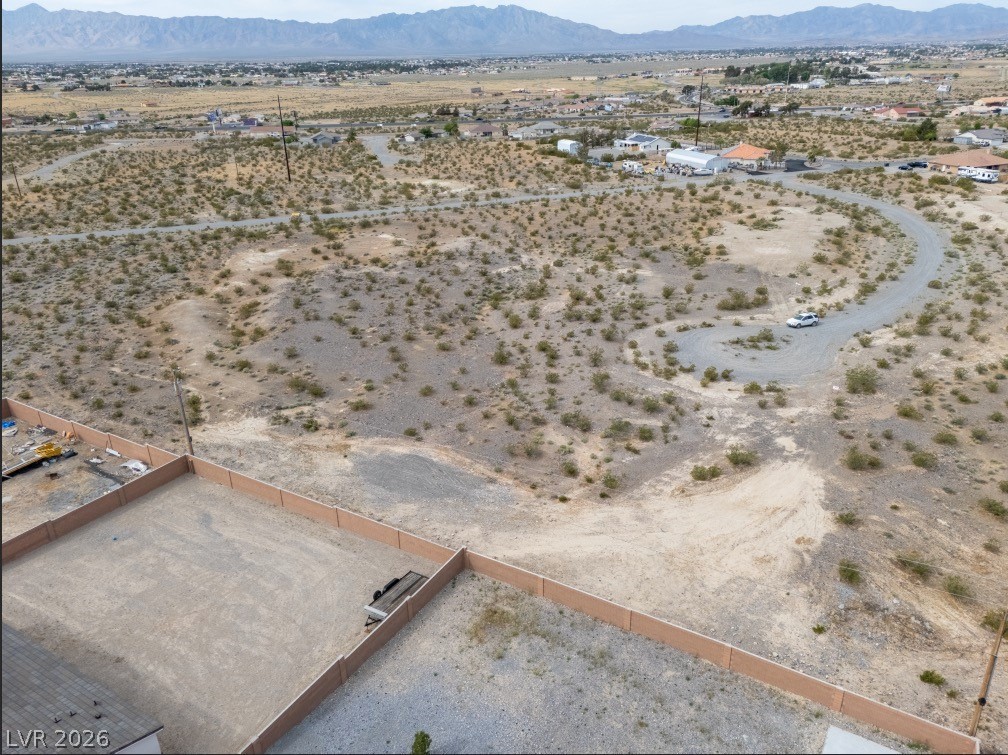 2910 E Pima Lane
