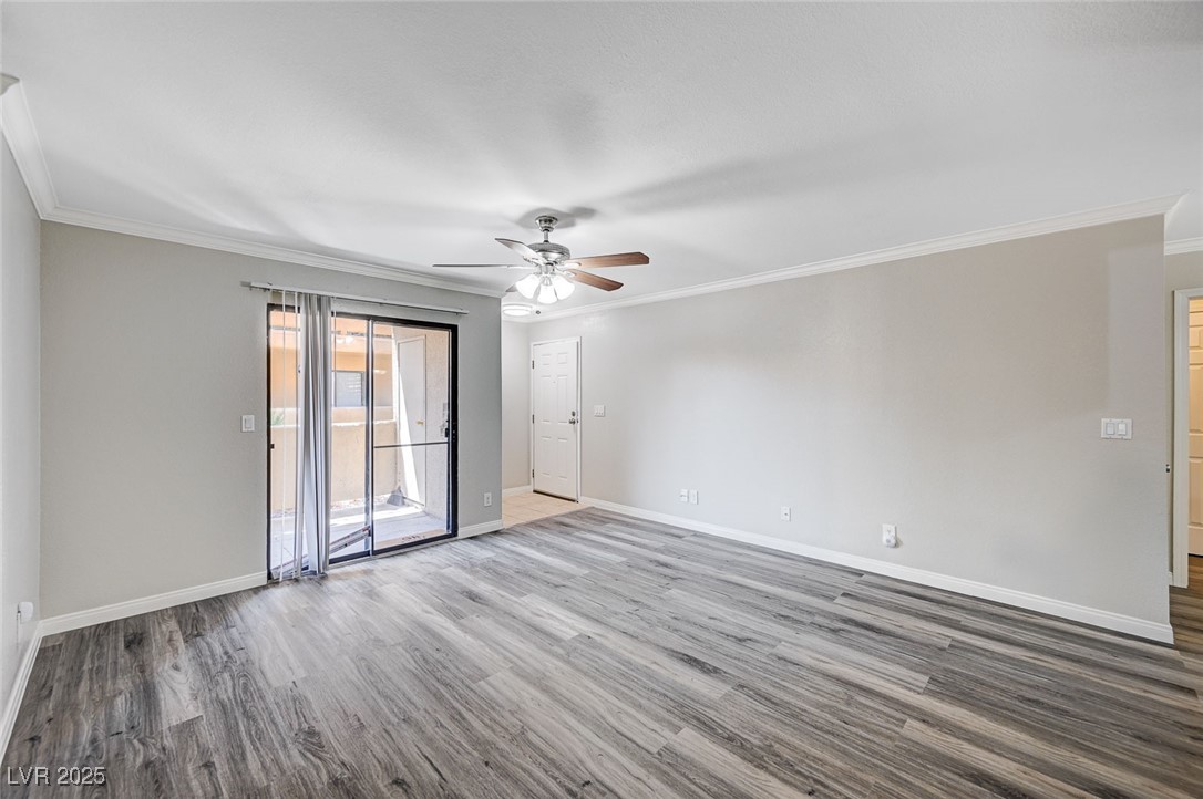 Properties 3 3135 S Mojave Road 128