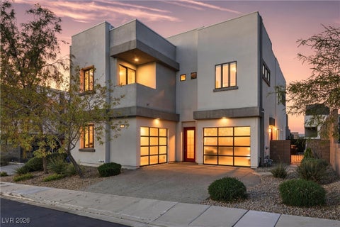Photo of 216 Glen Lee Street, Henderson, NV 89012 (MLS # 2752246)