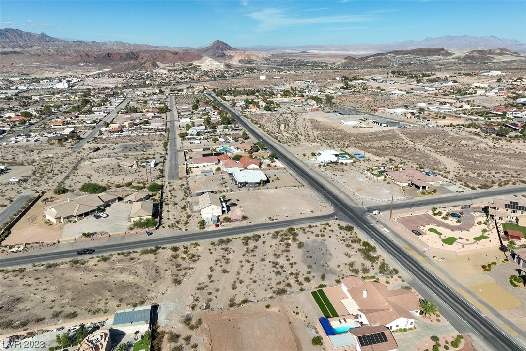 Racetrack, Henderson, Nevada image 6