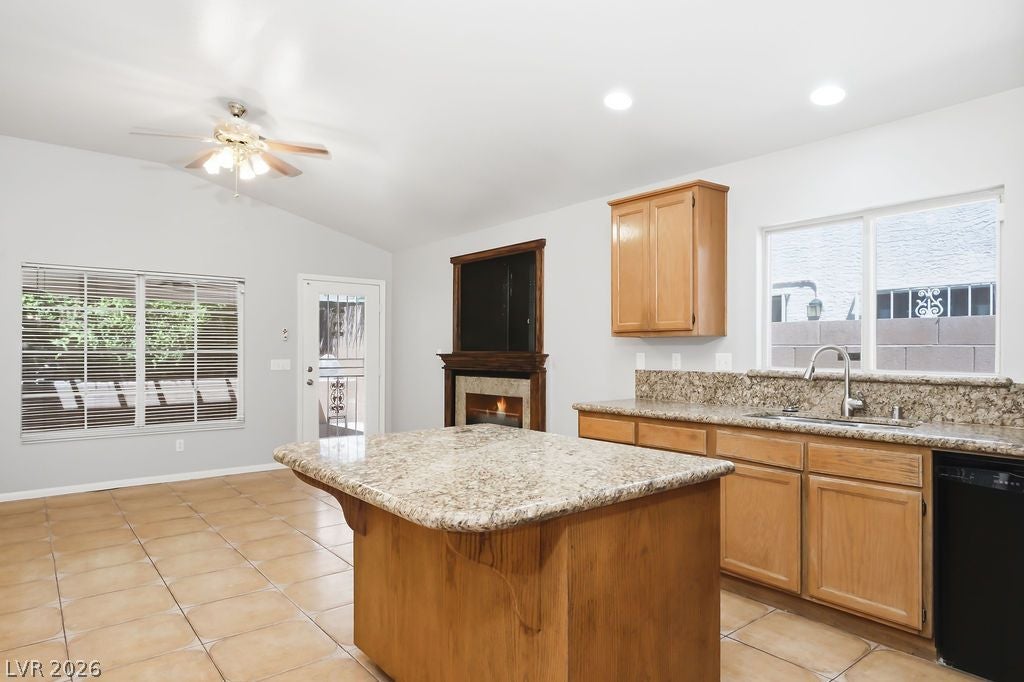 5561 Merriweather Drive