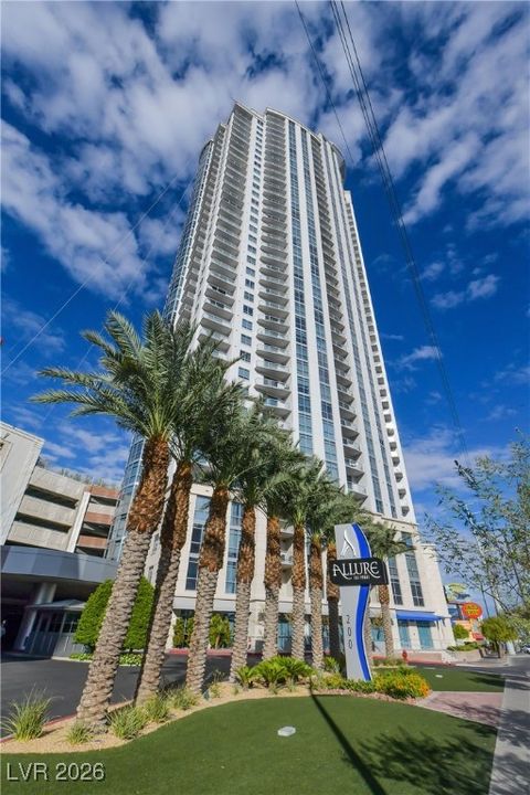 Photo of 200 W Sahara Avenue #3907, Las Vegas, NV 89102 (MLS # 2749596)