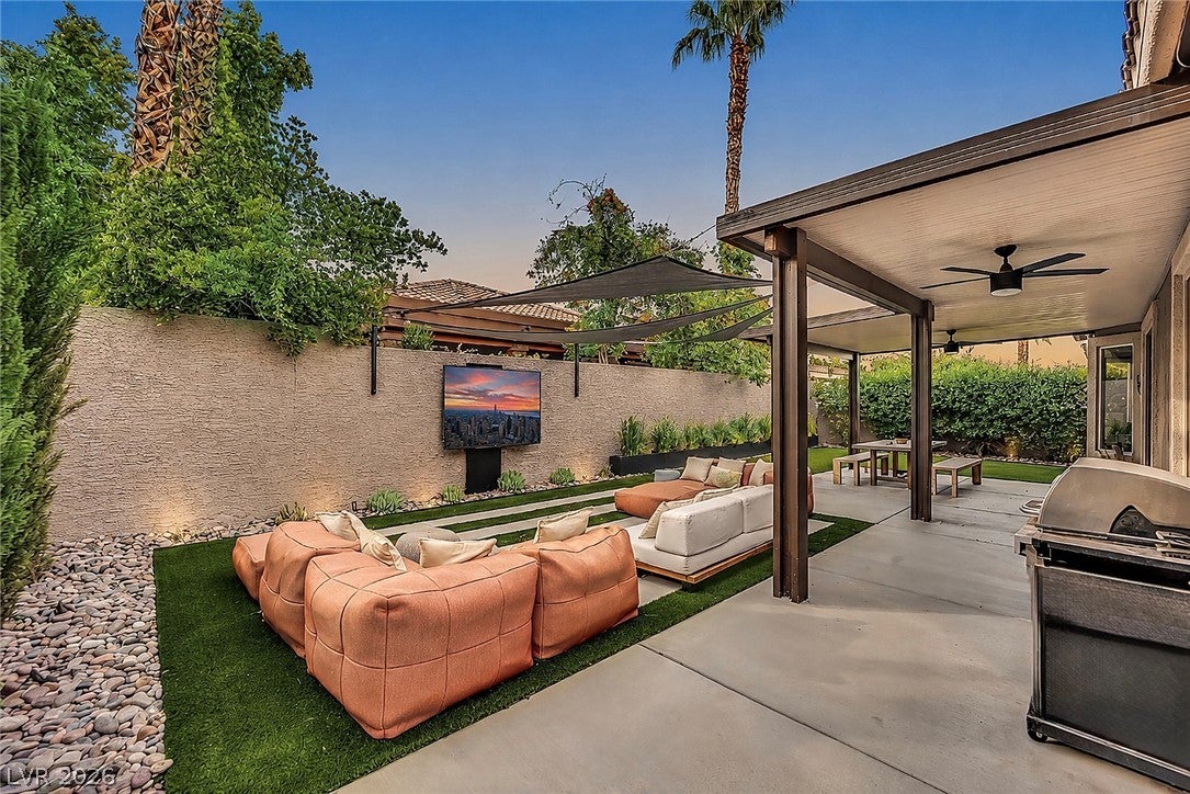 1617 Sun Ridge Drive