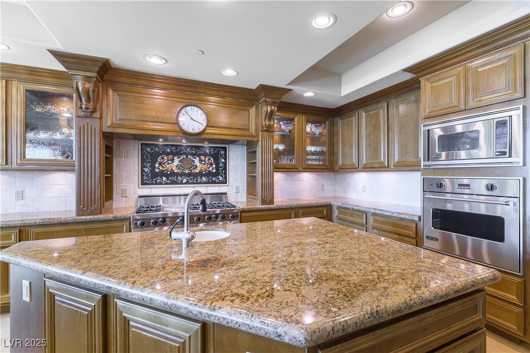 Properties 4 9101 Alta Drive 301