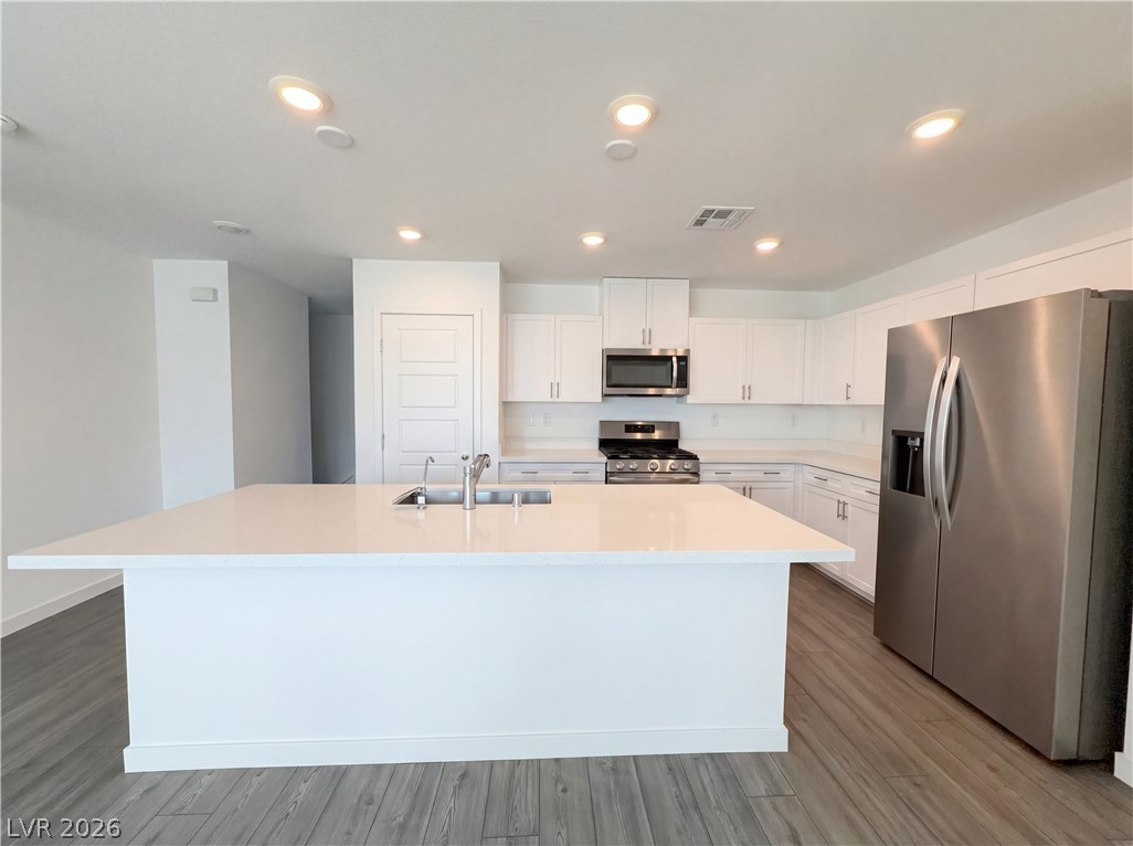 4250 Vivenda Street 1