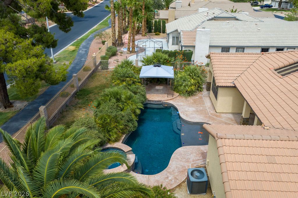 5301 Braemar Drive