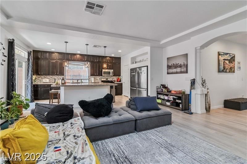 5955 Mendocino Hill Avenue