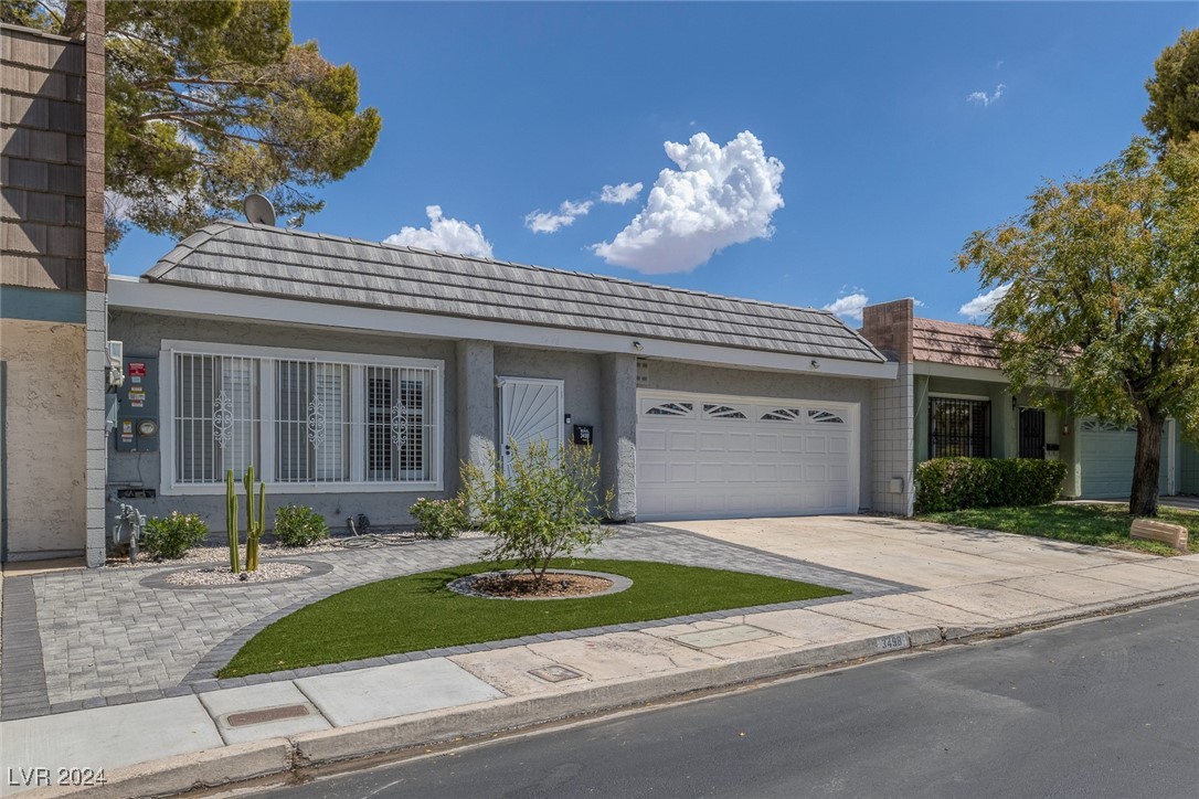 3498 Braewood Drive, Las Vegas, Nevada image 2