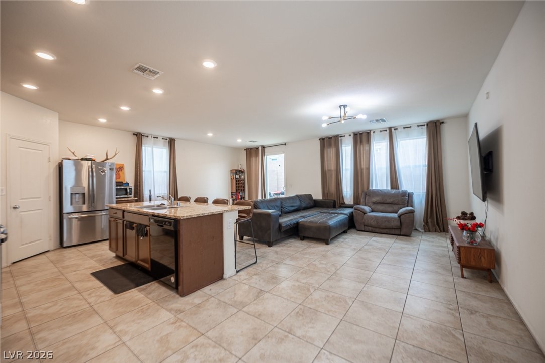 5565 Autumn Cliffs Way
