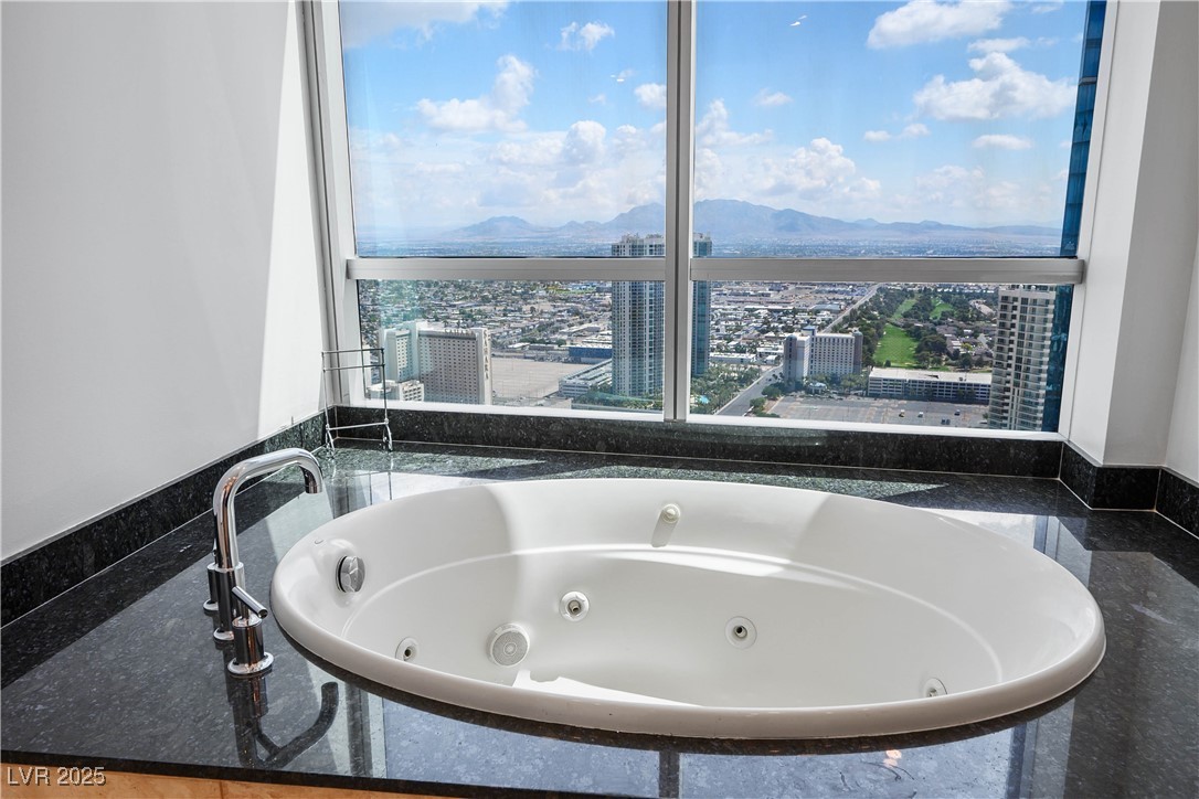 2700 Las Vegas Boulevard #4305, Las Vegas, Nevada image 24