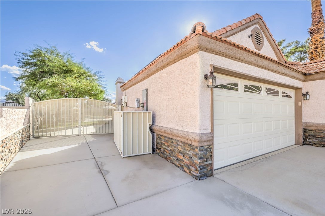 2101 Sun Swept Way