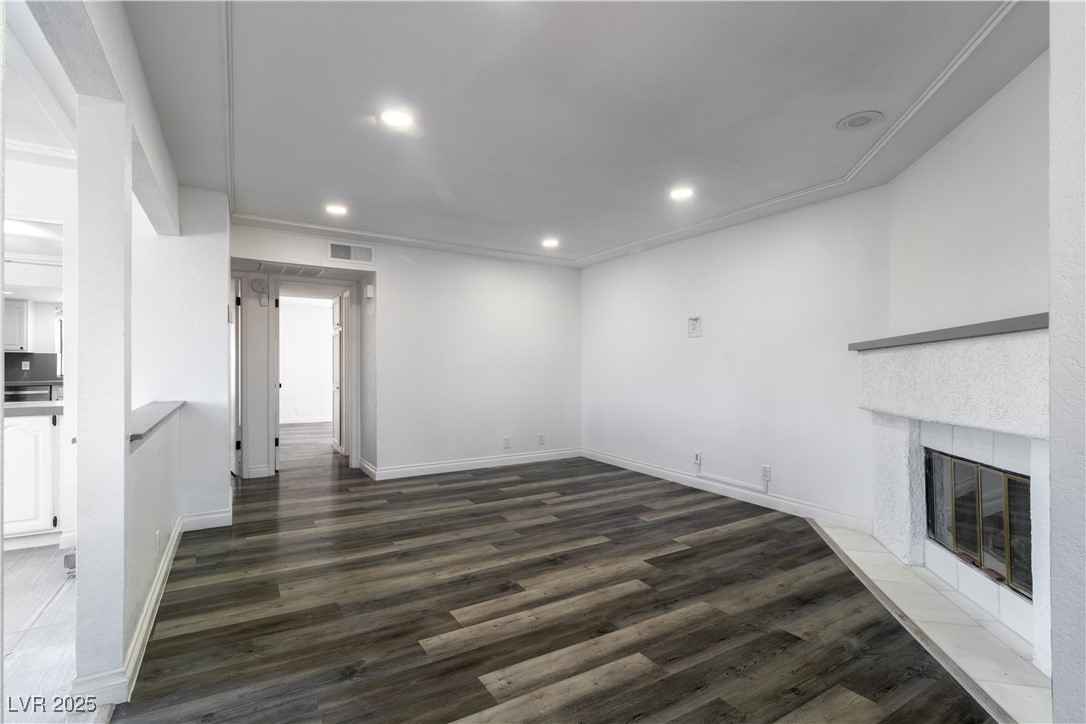 North Las Vegas, Nevada 89030, United States, 2 Bedrooms Bedrooms, ,2 BathroomsBathrooms,Residential,Active,163242