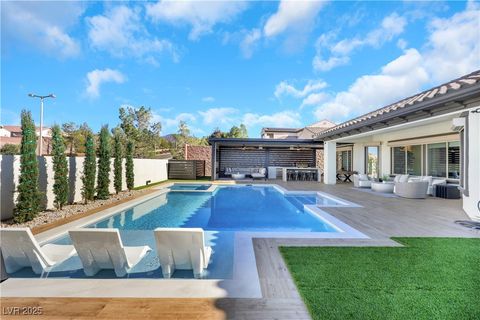 2460 Chateau Napoleon Drive Henderson NV 89044