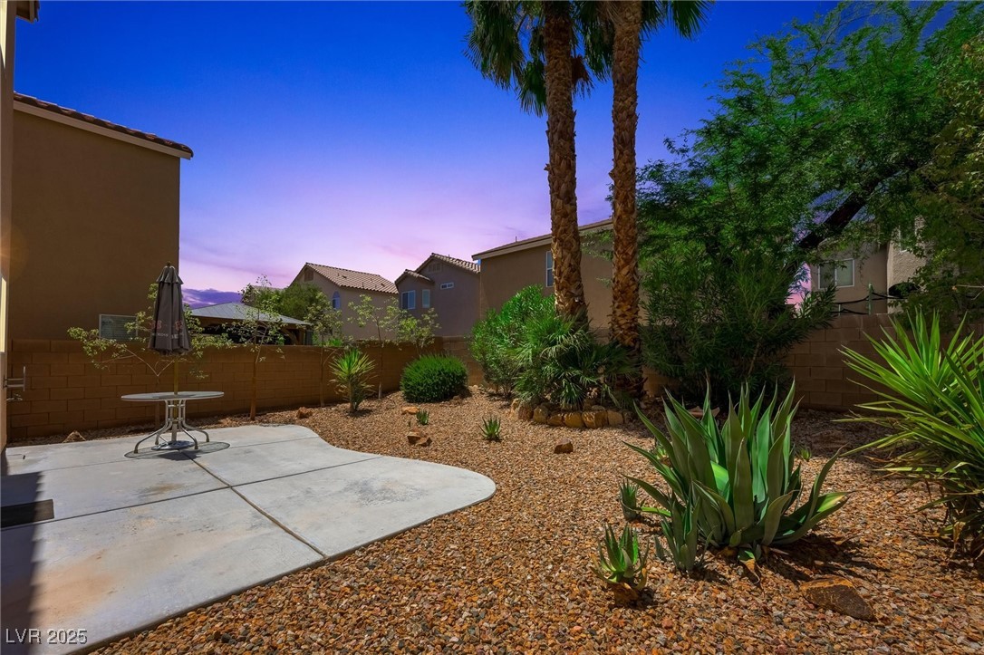 Las Vegas, Nevada 89141, United States, 3 Bedrooms Bedrooms, ,3 BathroomsBathrooms,Residential,Active,231736