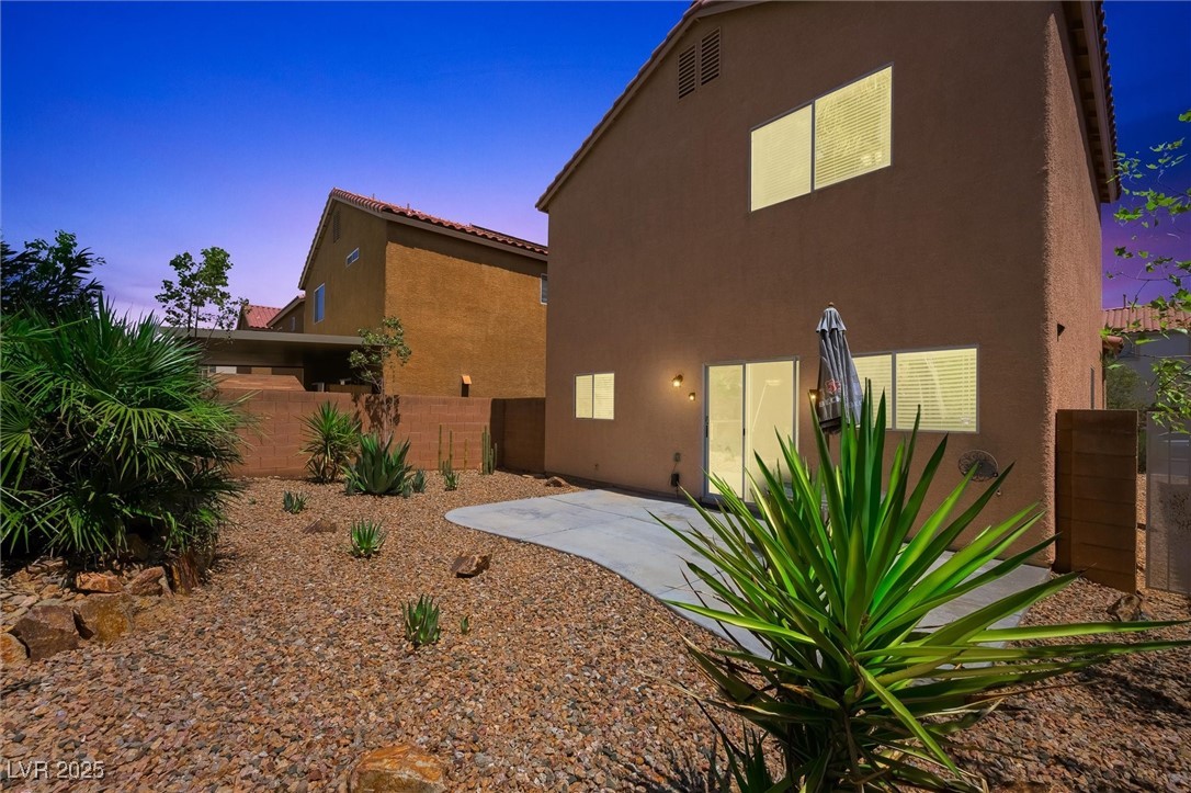 Las Vegas, Nevada 89141, United States, 3 Bedrooms Bedrooms, ,3 BathroomsBathrooms,Residential,Active,231736