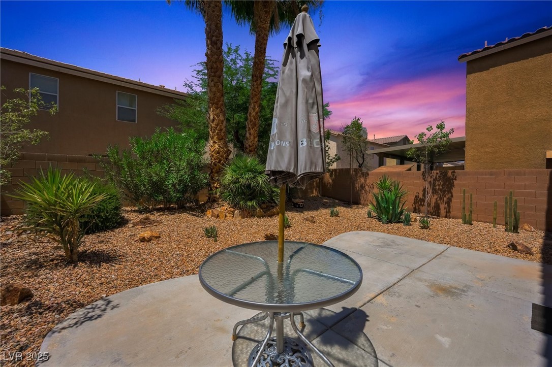 Las Vegas, Nevada 89141, United States, 3 Bedrooms Bedrooms, ,3 BathroomsBathrooms,Residential,Active,231736