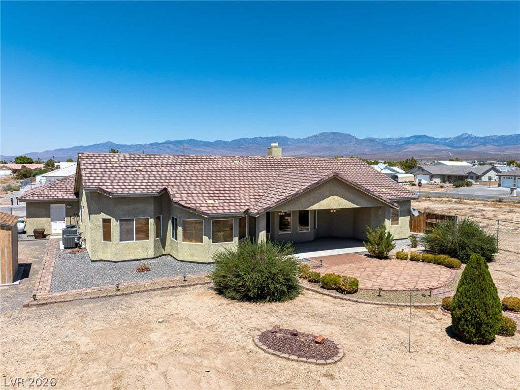 381 E Kiowa Street