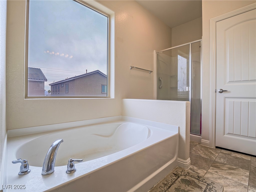 372 Monique Springs Street, Henderson, Nevada image 17