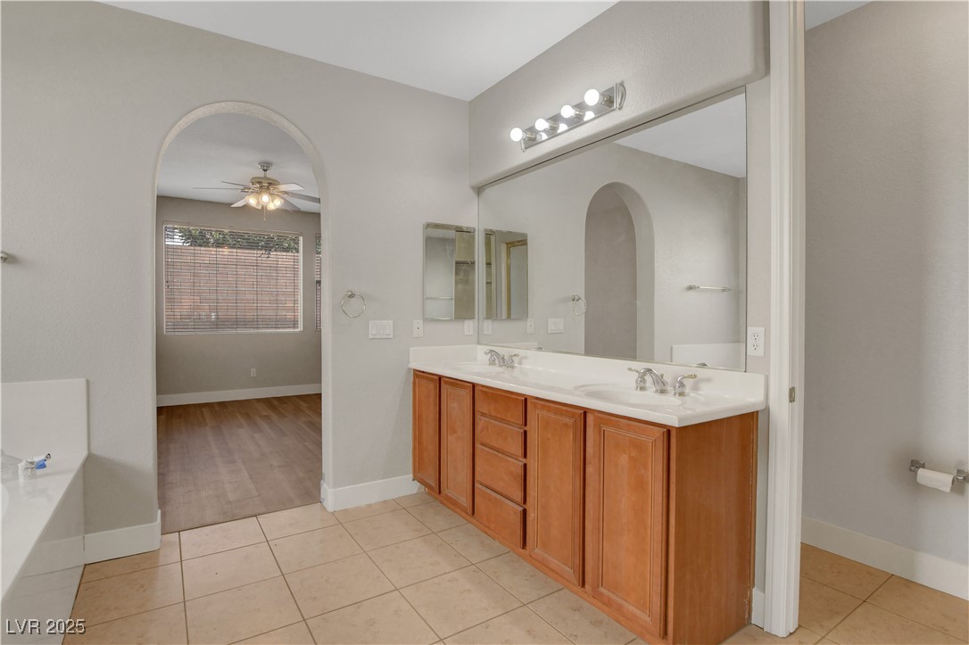981 Buffalo River Avenue, Henderson, Nevada image 36