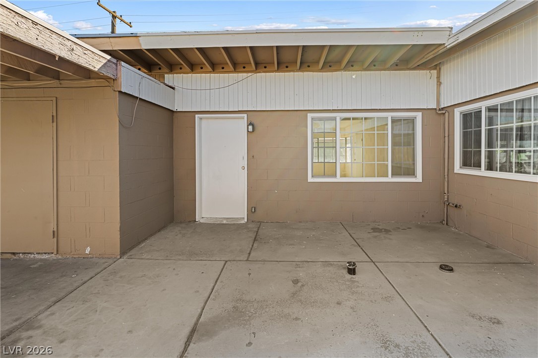 2204 S 15th Street 2204