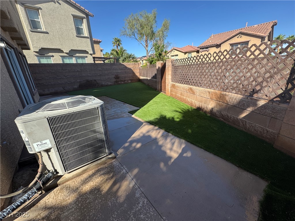 1155 Paradise Safari Drive, Henderson, Nevada image 24