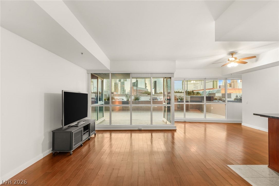 4525 Dean Martin Drive 409