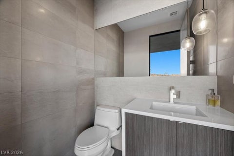 Tiny photo for 32 Highland Cove Lane, Henderson, NV 89011 (MLS # 2779352)