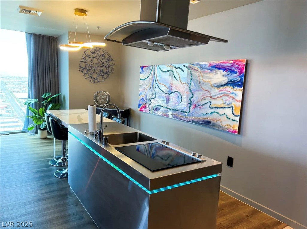 4381 W Flamingo Road 33322