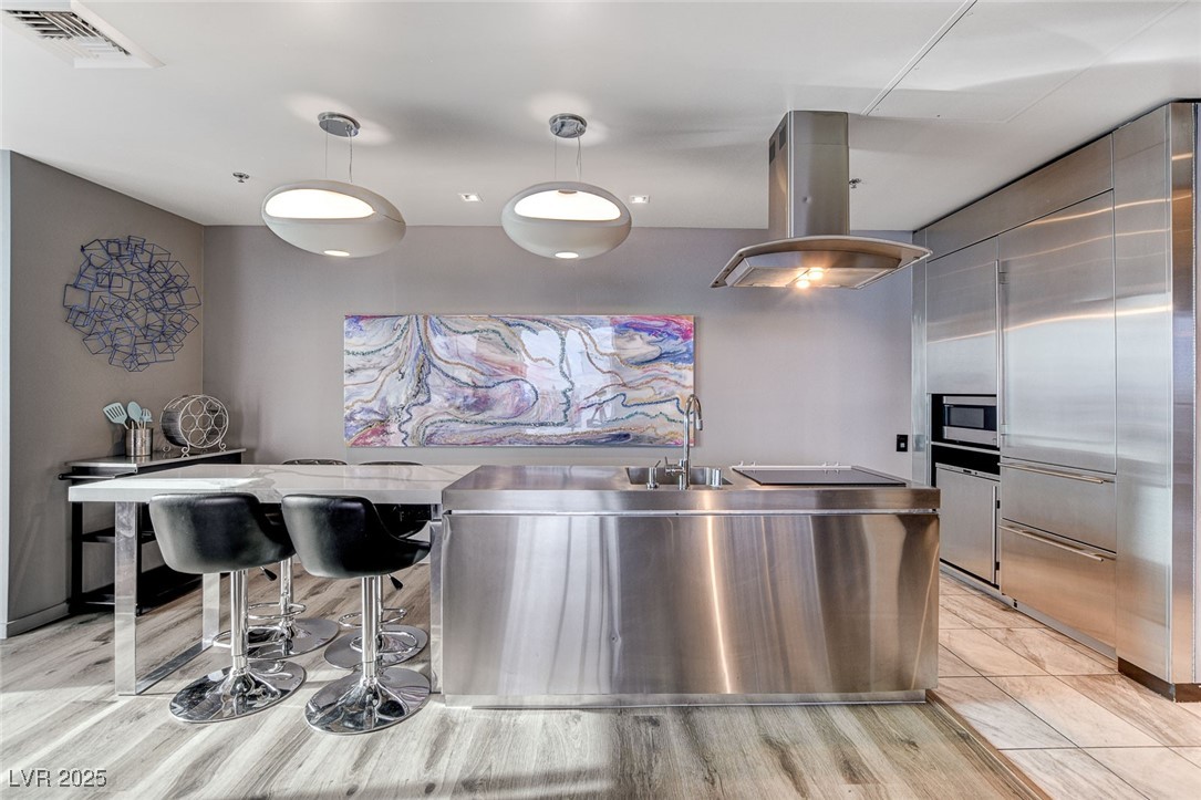 4381 W Flamingo Road 33322