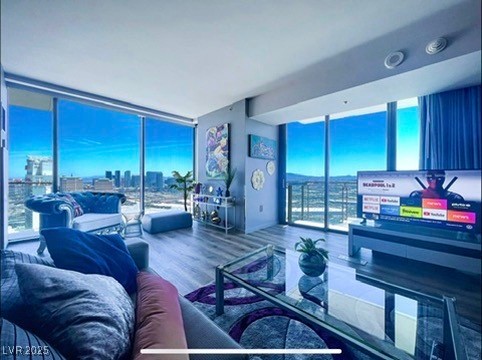 4381 W Flamingo Road 33322