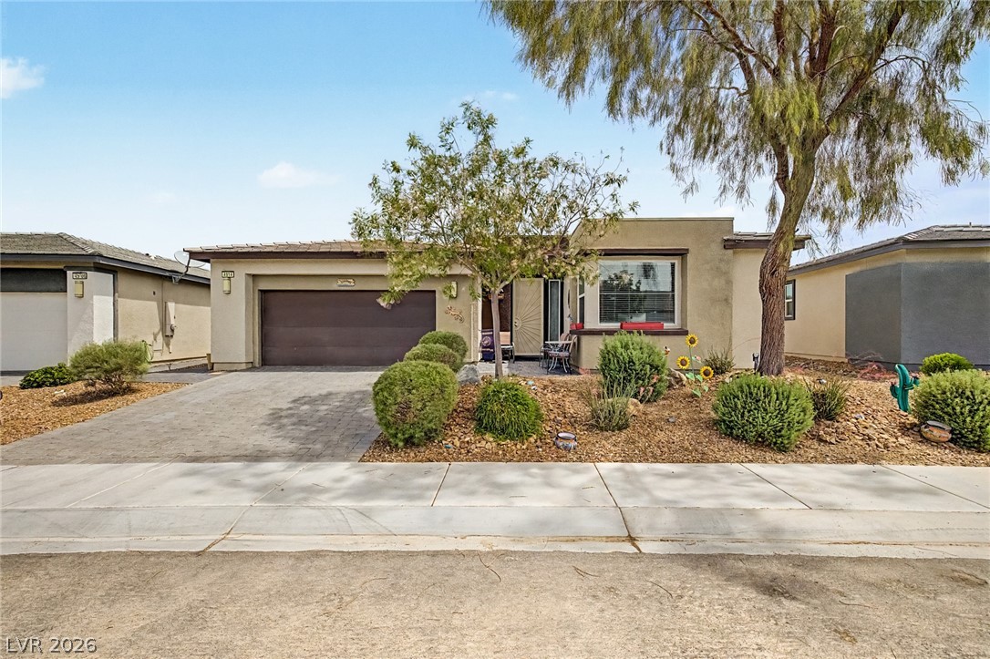 4914 E Beacon Ridge Drive