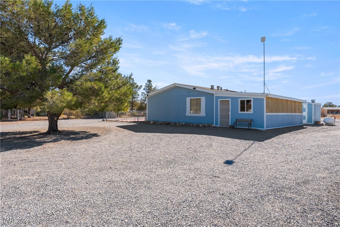 891 E Clementine Street, Pahrump, Nevada image 5