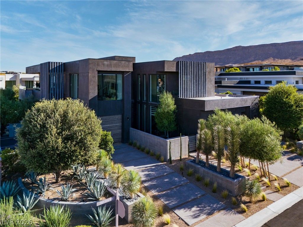 Photo of 11 Night Song Way, Las Vegas, NV 89135 (MLS # 2775061)